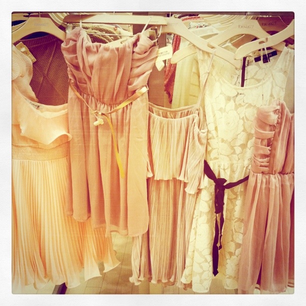 Vintage Glam Bridesmaid Dresses For Less {More Forever 21 Finds ...